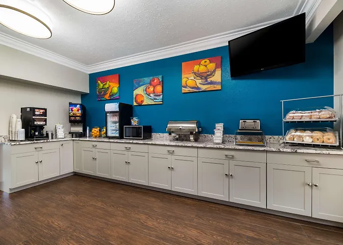 Lady Lake Dog Friendly Lodging and Hotels