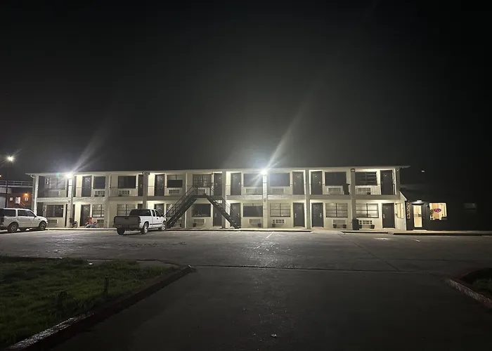 Gun Barrel City Motels