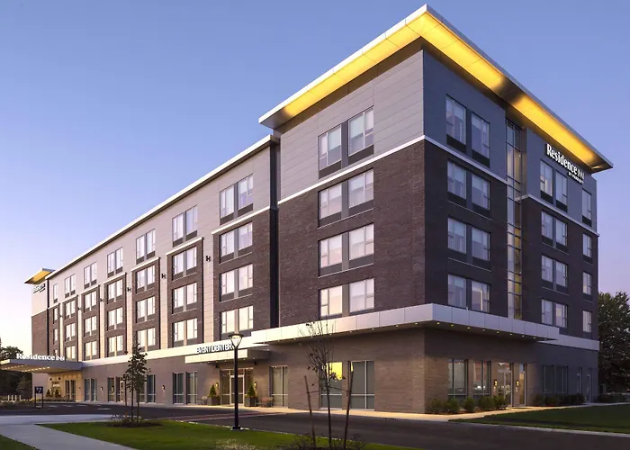 Natick Dog Friendly Lodging and Hotels