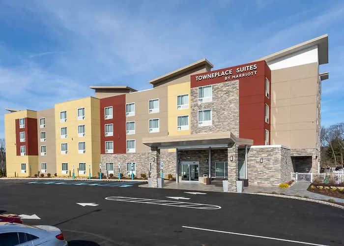 Clinton Dog Friendly Hotels