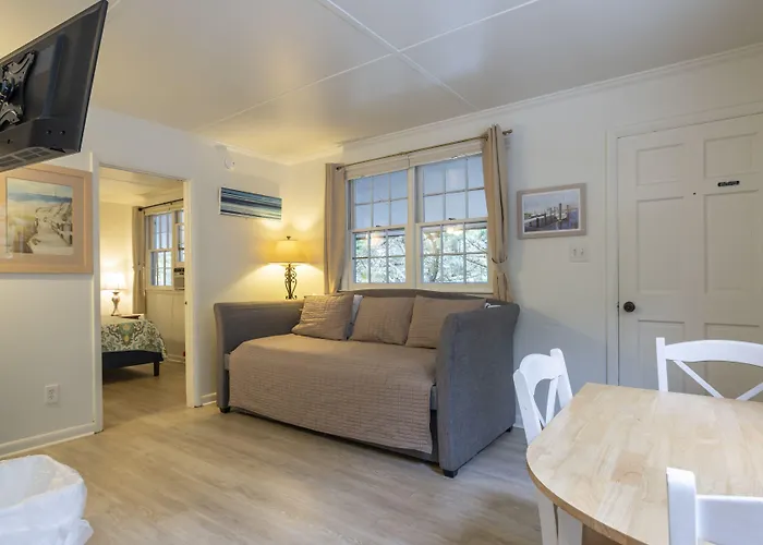 Ocracoke Dog Friendly Lodging and Hotels