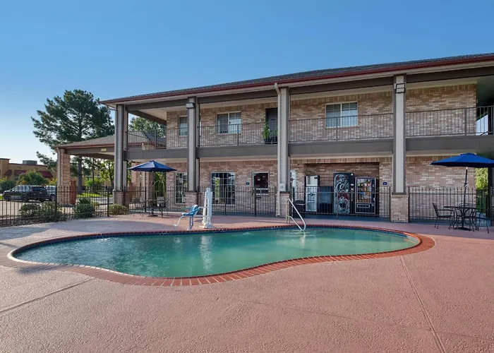 Montgomery Motels