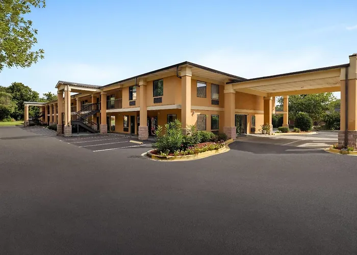 Blythewood Dog Friendly Hotels