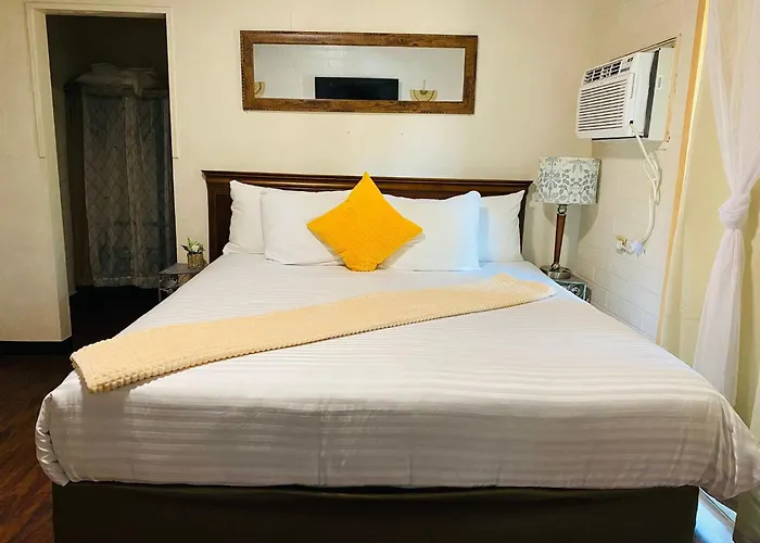 Fowler Motels