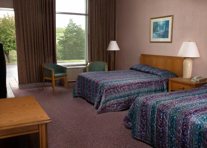 Berryville Motels