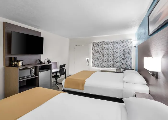 Lake Wales Dog Friendly Lodging and Hotels