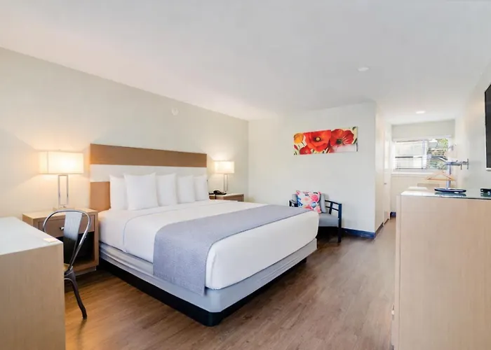 Lemon Grove Motels
