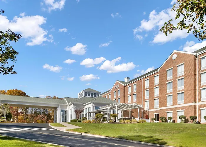 Groton Dog Friendly Hotels