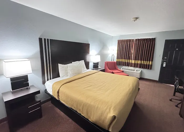 Owensville Motels