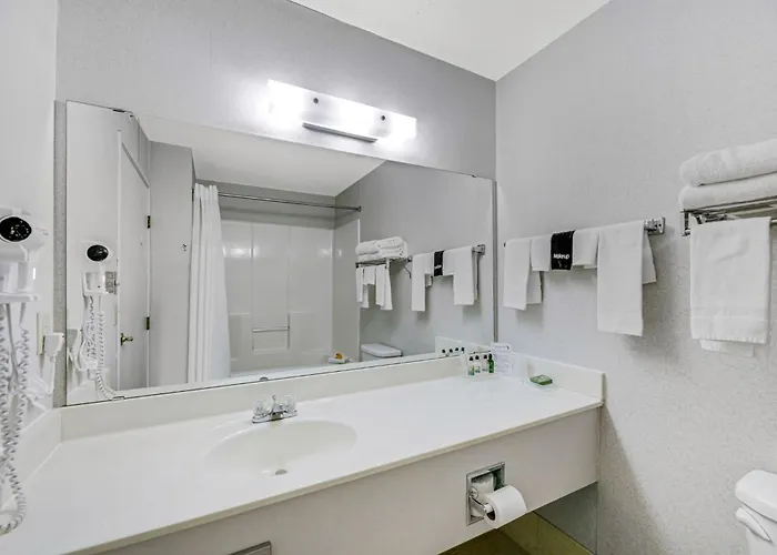 Pine River Motels