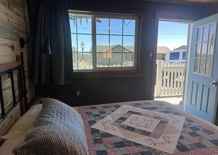 Stateline Motels