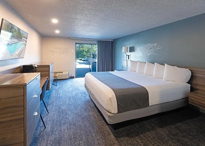 Diamond Lake Motels