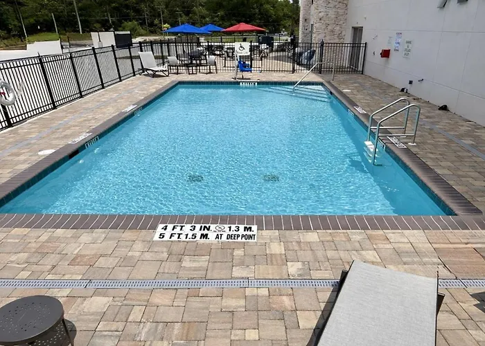 Macclenny Dog Friendly Hotels
