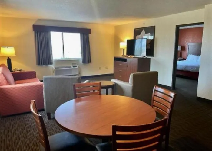 Petoskey Dog Friendly Lodging and Hotels