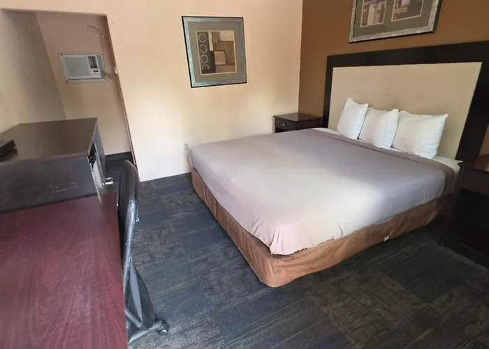 Mount Morris Motels
