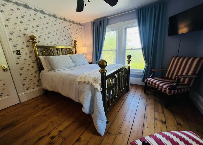 Beacon Dog Friendly Lodging and Hotels