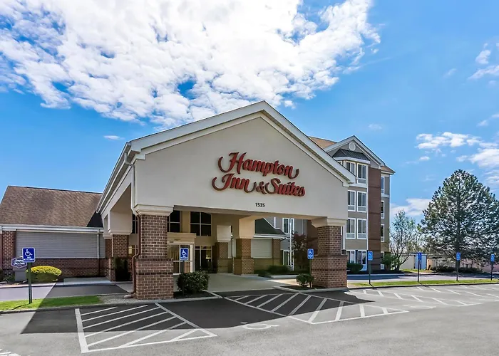 Scottsburg Dog Friendly Lodging and Hotels