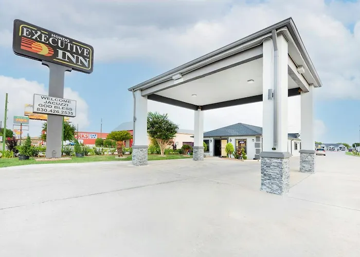 Hondo Motels