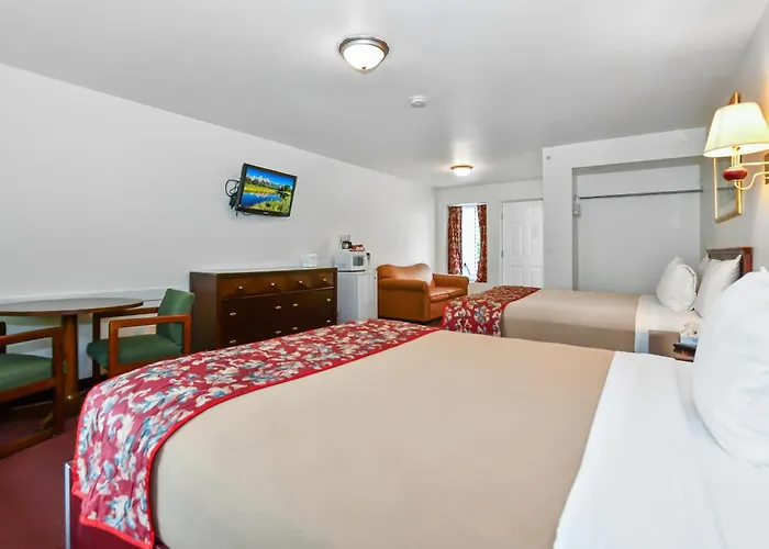 Sandgate Motels