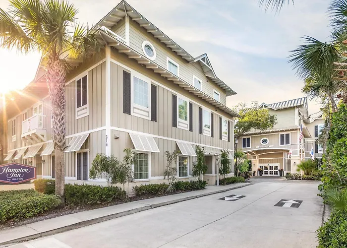 New Smyrna Beach Dog Friendly Lodging and Hotels