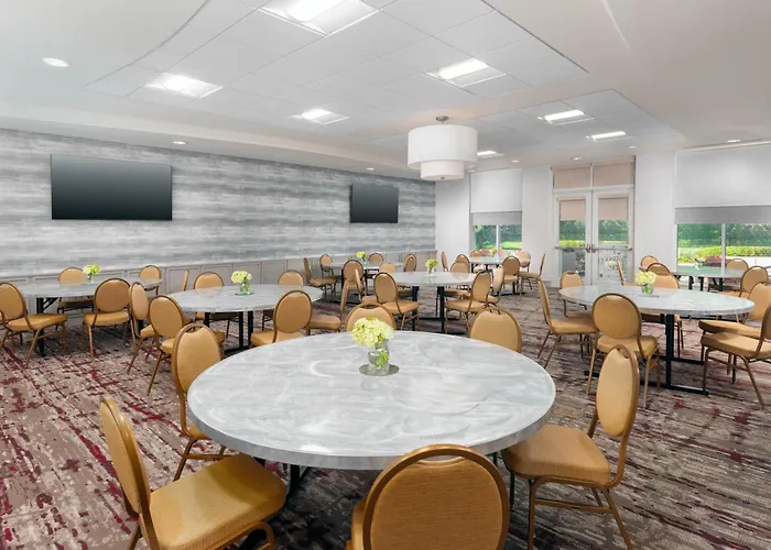 Wayne Dog Friendly Lodging and Hotels