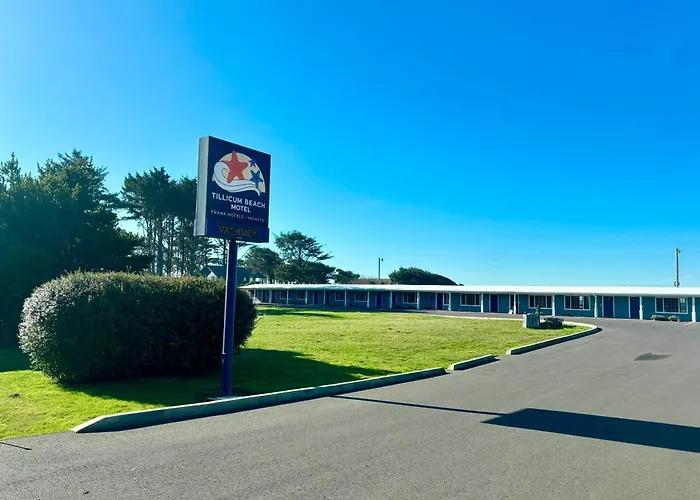 Winchester Bay Motels