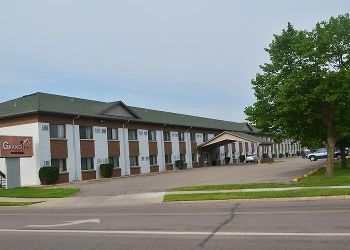 Moorhead Motels