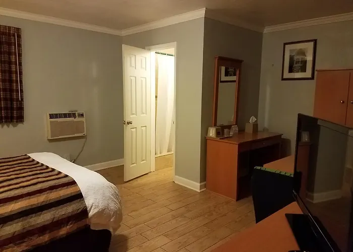 Hobe Sound Motels