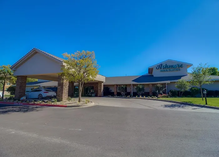 Best 4 Spa Hotels in Lubbock for a Relaxing Getaway