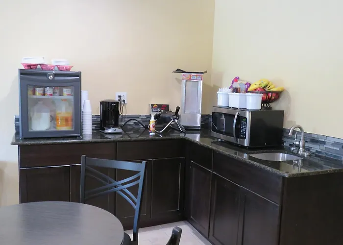 Corsicana Dog Friendly Lodging and Hotels