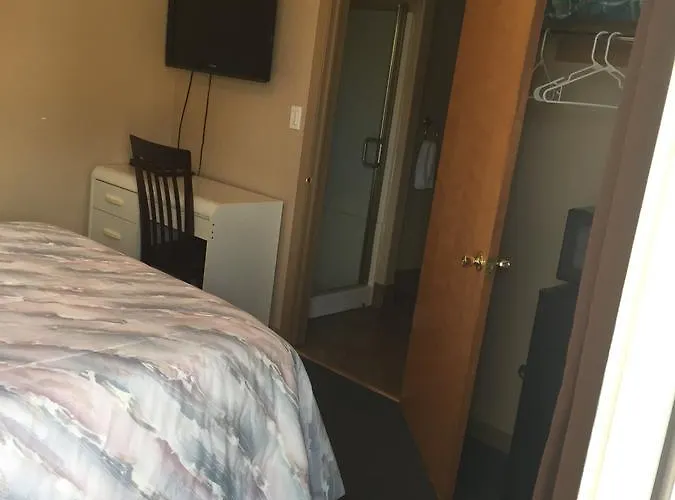 Duchesne Motels