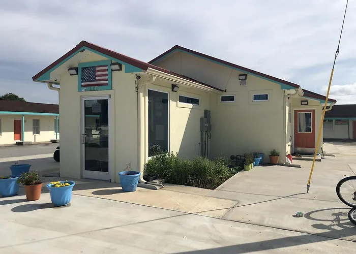 Donalsonville Motels
