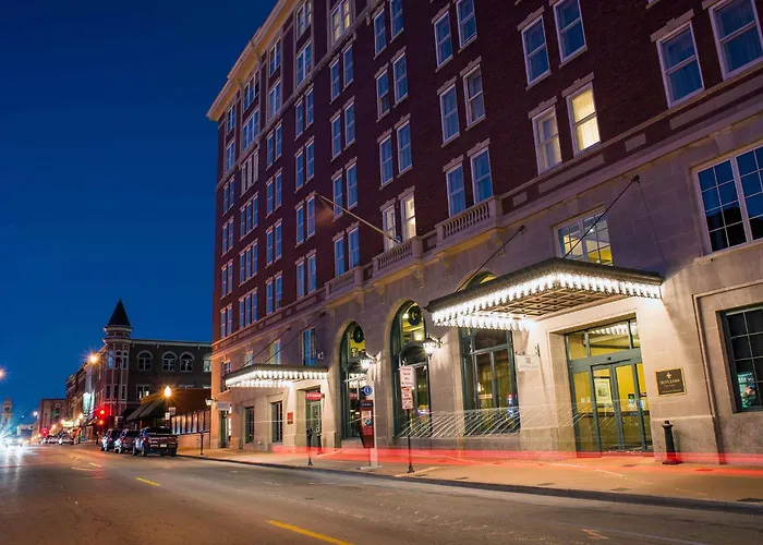 Best 3 Spa Hotels in Dubuque for a Relaxing Getaway