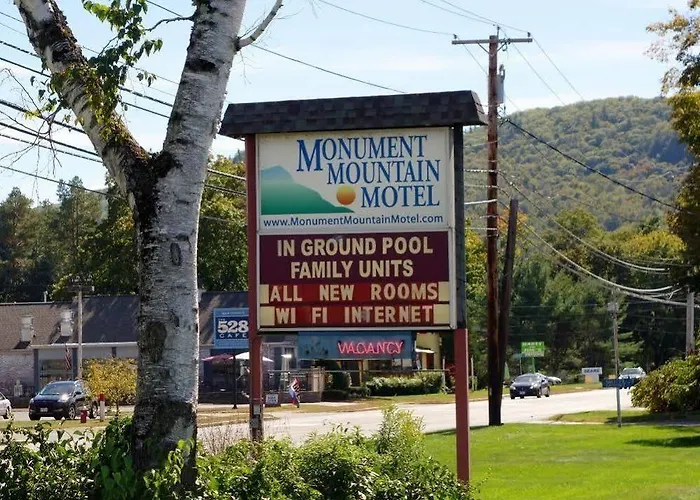 Winsted Motels