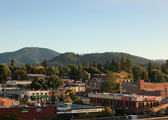 Best 5 Spa Hotels in Coeur d'Alene for a Relaxing Getaway