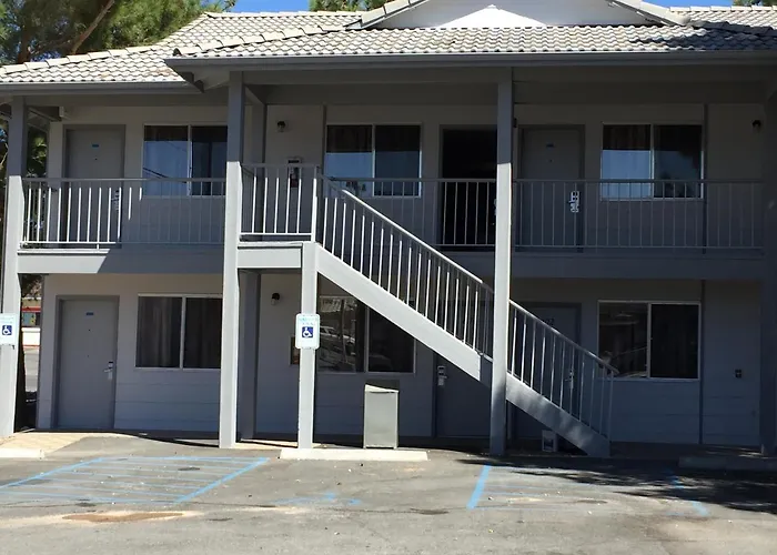 Stovepipe Wells Motels