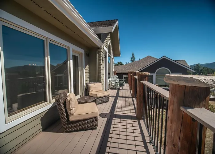 Estes Park Boutique Hotels