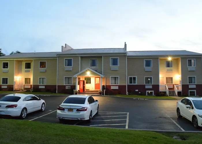 Ontario Center Motels